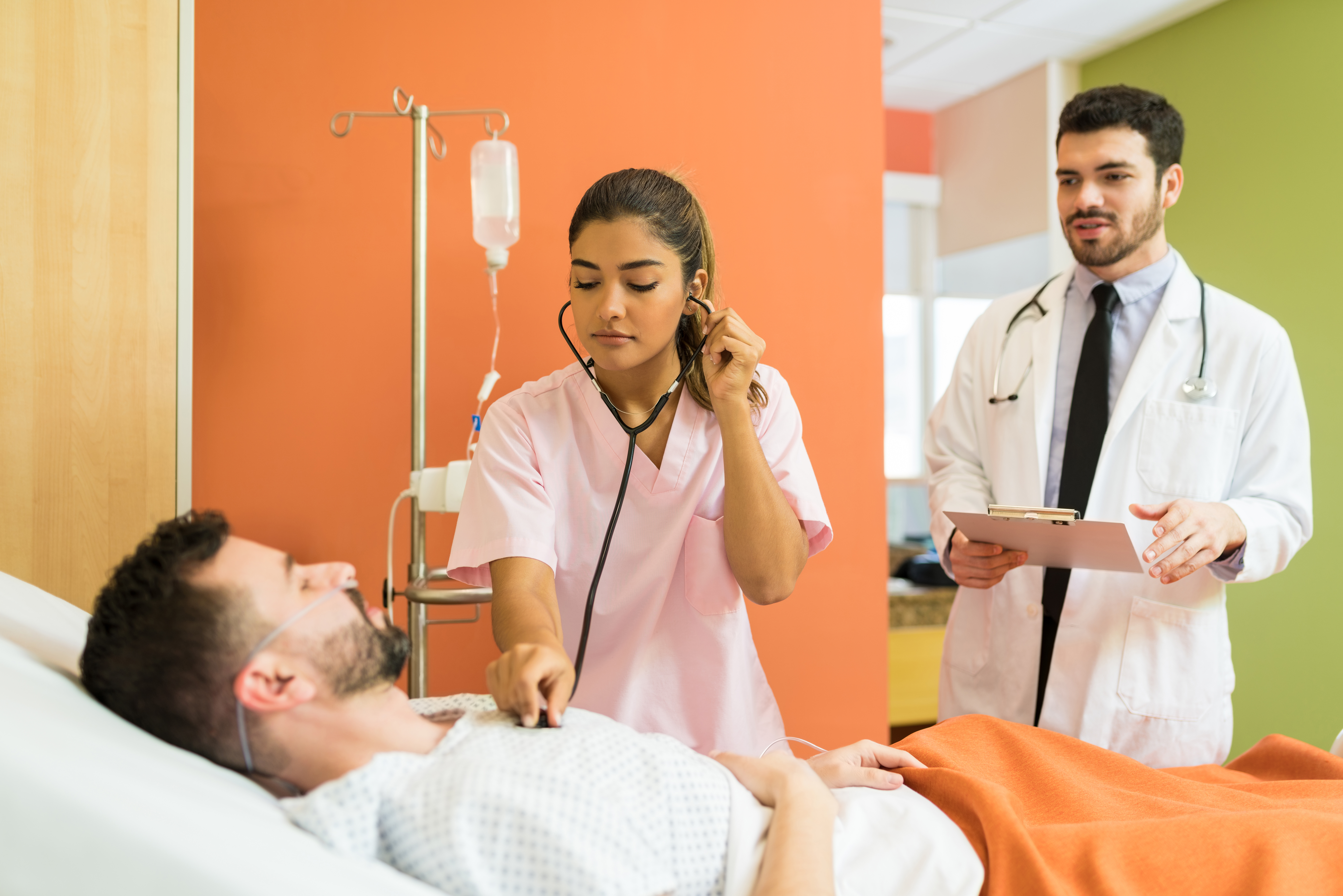 Emergency Room vs OP Consultation: When to Visit the Hospital